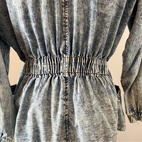 Vibrant M.i.u Hooded Acid Wash Denim Lightweight Jacket - Picture 8 of 13